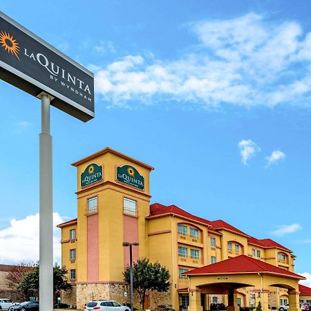 Hotel La Quinta By Wyndham Dfw Airport West - Bedford Zewnętrze zdjęcie