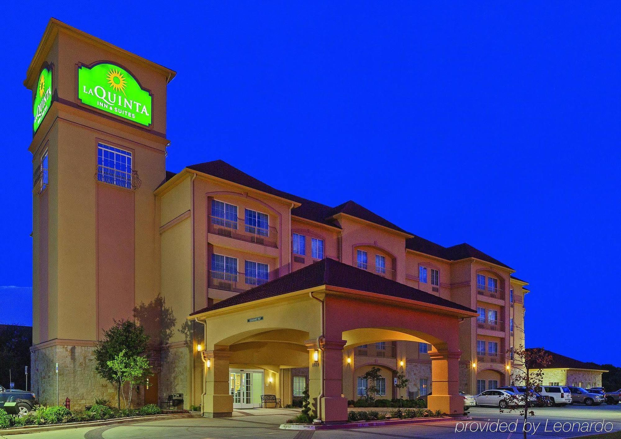 Hotel La Quinta By Wyndham Dfw Airport West - Bedford Zewnętrze zdjęcie